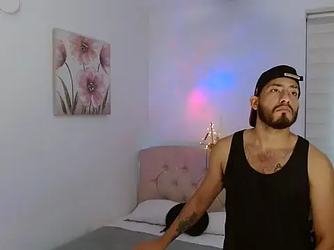 BOYSXL24 online show from January 12, 12:21 pm