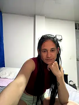 Snapshot of Katia_Lina chatting on December 16, 4:06 am Katia Lina online show from December 16, 4:06 am