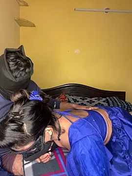 Snapshot of HOT-CUPAL22 chatting on December 15, 4:39 am HOT-CUPAL22 online show from December 15, 4:39 am