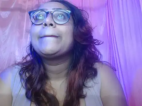 MISTI KOLK online show from December 17, 10:10 am