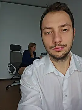 Lovebackground online show from November 5, 8:36 am