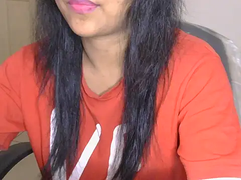 Snapshot of Cristina_love69 chatting on May 2, 11:04 am Cristina love69 online show from May 2, 11:04 am
