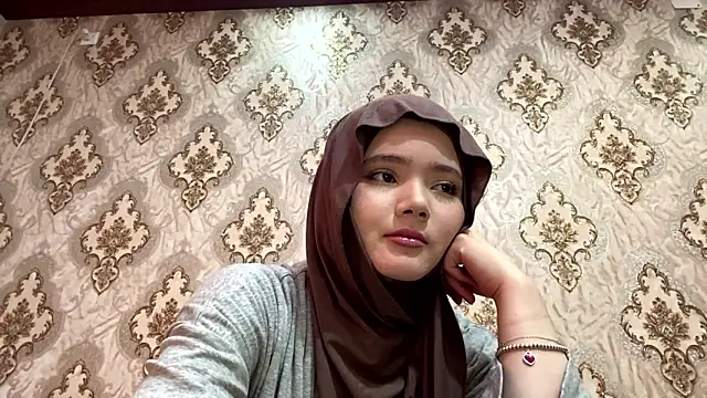 Katepleaurxo online show from March 12, 5:35 am