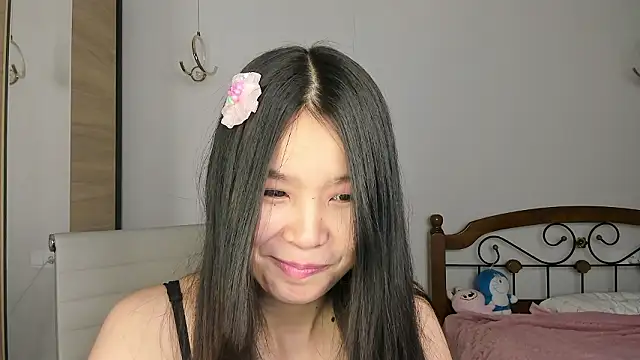 amiya cute online show from February 8, 3:04 pm