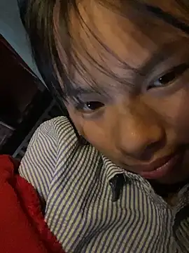 Snapshot of Nika-be chatting on December 18, 8:20 am Nika-be online show from December 18, 8:20 am