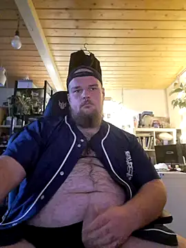 YoursxTruly online show from July 3, 7:42 pm