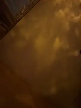 SilkyMira online show from April 5, 8:28 pm