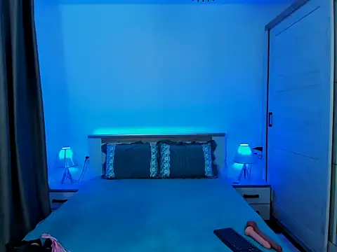 MistressKarla1 online show from February 12, 8:48 pm