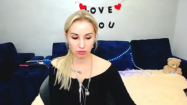 Snapshot of Hanna--Sweet chatting on February 25, 11:42 am Hanna--Sweet online show from February 25, 11:42 am