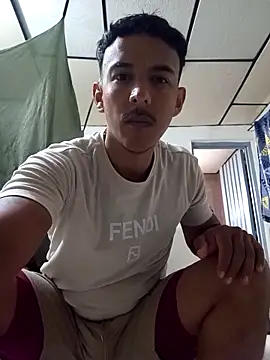 Marshallbronnxx online show from February 24, 8:18 pm