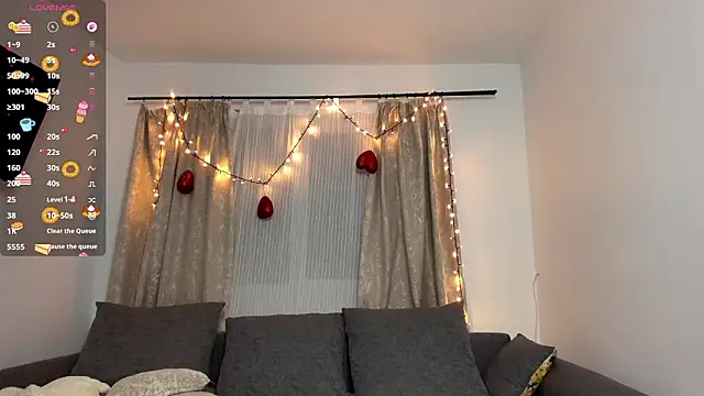 SweetViperr online show from February 18, 8:16 pm