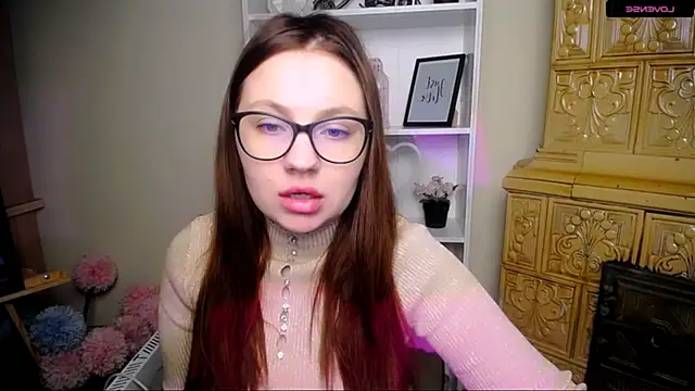 LiliaErmi online show from December 18, 6:08 am