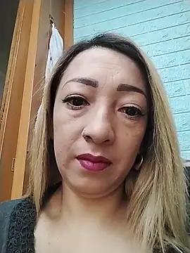 DanaMontana online show from February 24, 8:29 pm