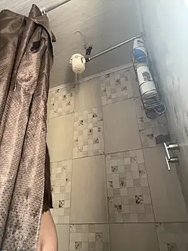 Snapshot of miia_rose_ chatting on April 7, 8:09 pm miia rose online show from April 7, 8:09 pm