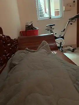 Phuc214055 online show from December 15, 4:28 am