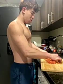 maxxcooper1 online show from December 19, 11:12 pm