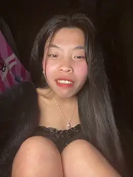 lux-su online show from March 12, 6:36 pm