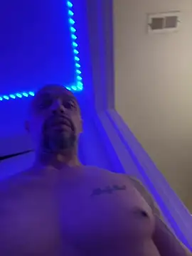 faces818 online show from March 28, 5:51 am