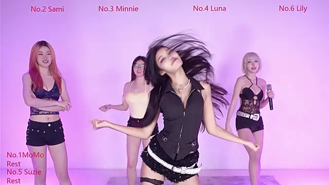 G-Velvet online show from April 6, 4:52 pm