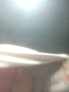 Snapshot of Pinki_rajak chatting on December 22, 4:37 pm Pinki rajak online show from December 22, 4:37 pm