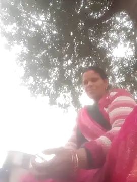 Snapshot of Pinki_rajak chatting on February 1, 3:27 am Pinki rajak online show from February 1, 3:27 am