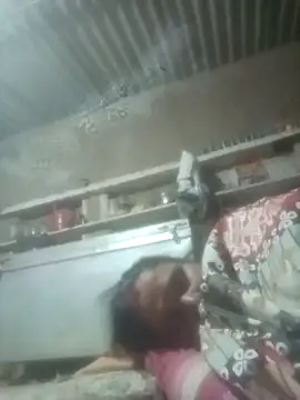 Snapshot of Pinki_rajak chatting on February 12, 6:36 pm Pinki rajak online show from February 12, 6:36 pm