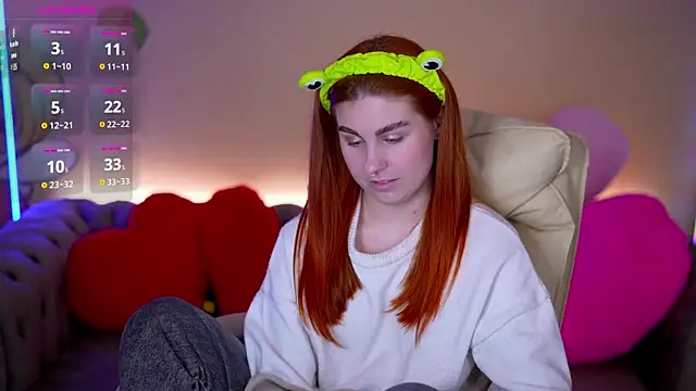 GingerPinky online show from February 17, 2:13 pm