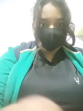 Yaya 345 online show from December 17, 5:35 am