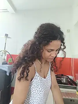 Elanavarro online show from July 4, 9:26 am