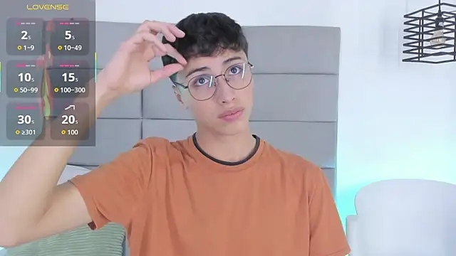 JoshClaarktt online show from March 21, 4:06 am