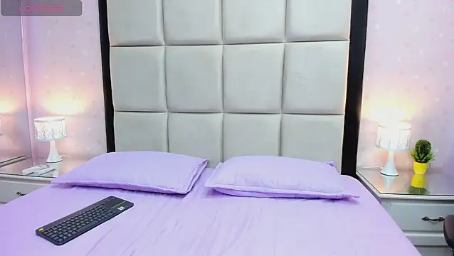 JulietaFerrer  online show from December 21, 12:56 pm