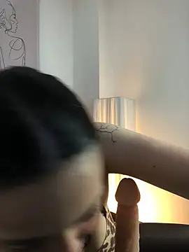 Snapshot of Adelaindiamond_ chatting on May 4, 12:23 pm Adelaindiamond online show from May 4, 12:23 pm