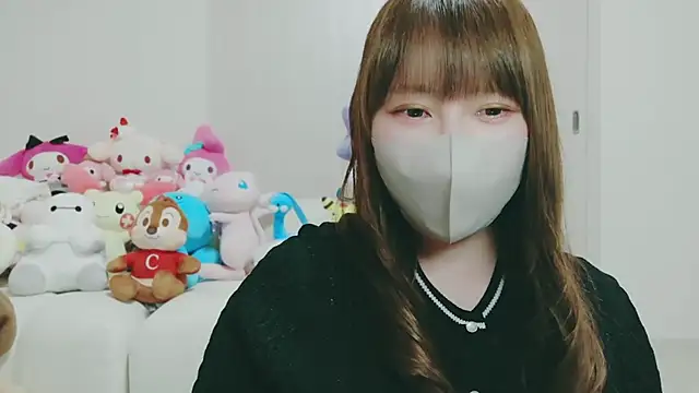 yuyuchan   online show from March 26, 11:38 am