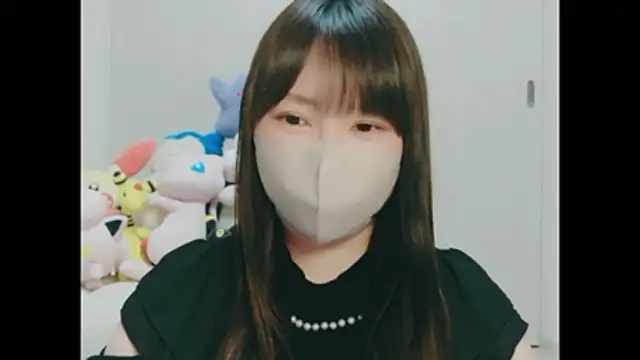 yuyuchan   online show from May 13, 10:45 am