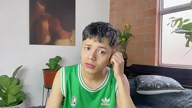 Andy Belier23 online show from March 8, 2:10 pm