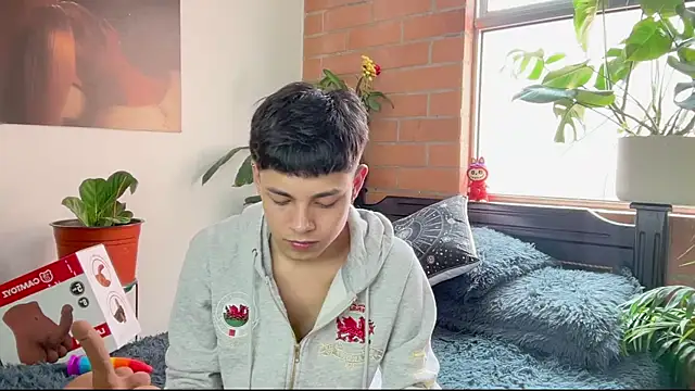 Andy Belier23 online show from March 11, 7:53 pm