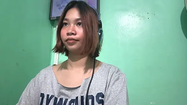 Snapshot of RethaStorto chatting on December 16, 2:11 pm RethaStorto online show from December 16, 2:11 pm