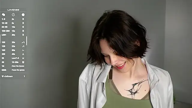 Snapshot of SharylOrbin chatting on December 19, 10:06 pm SharylOrbin online show from December 19, 10:06 pm