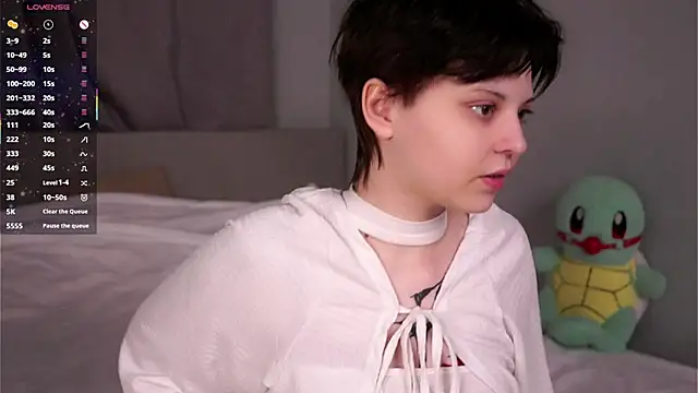 Snapshot of SharylOrbin chatting on February 2, 8:29 pm SharylOrbin online show from February 2, 8:29 pm