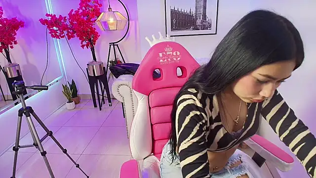 Carolina cherry online show from January 12, 11:48 am