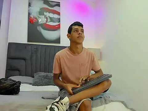 Snapshot of sven_basquia chatting on January 16, 7:29 pm sven basquia online show from January 16, 7:29 pm