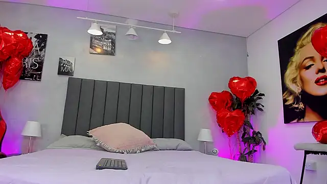 Snapshot of sven_basquia chatting on February 23, 7:55 pm sven basquia online show from February 23, 7:55 pm