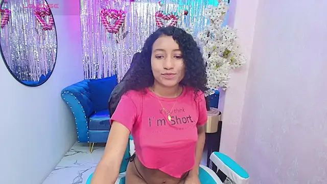 Snapshot of Nina_willyams chatting on December 19, 3:57 am Nina willyams online show from December 19, 3:57 am