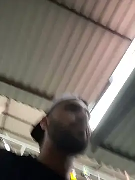 Snapshot of jamess_0 chatting on April 10, 9:41 pm jamess 0 online show from April 10, 9:41 pm