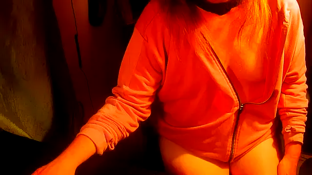 Snapshot of GoodGirlKelly chatting on May 15, 6:26 pm GoodGirlKelly online show from May 15, 6:26 pm