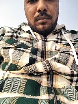 Snapshot of susuadult chatting on December 18, 8:20 am susuadult online show from December 18, 8:20 am