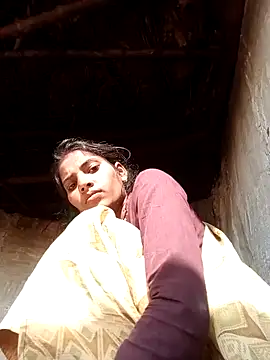 Akanksha thakur online show from December 15, 5:01 am