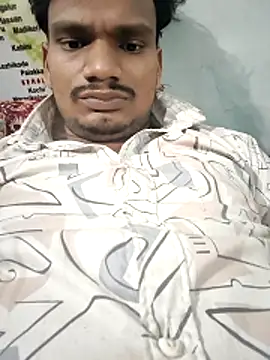 Snapshot of Hot-priyanka99 chatting on December 14, 7:07 pm Hot-priyanka99 online show from December 14, 7:07 pm