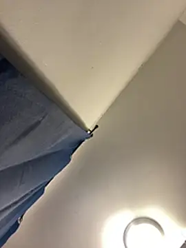 DaveeeIsTheone online show from January 8, 8:44 pm