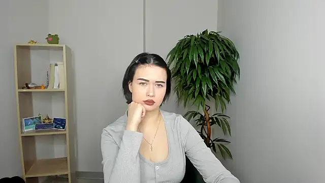 Snapshot of FelishaCasar chatting on December 16, 7:46 am FelishaCasar online show from December 16, 7:46 am